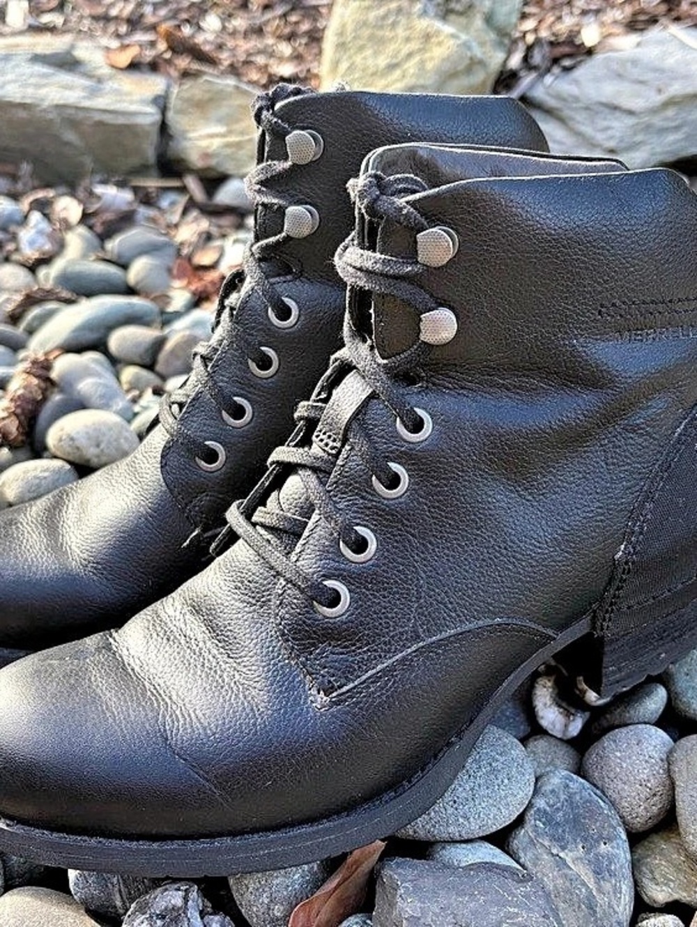 Merrell Shiloh II Lace Black Lace-Up Boots